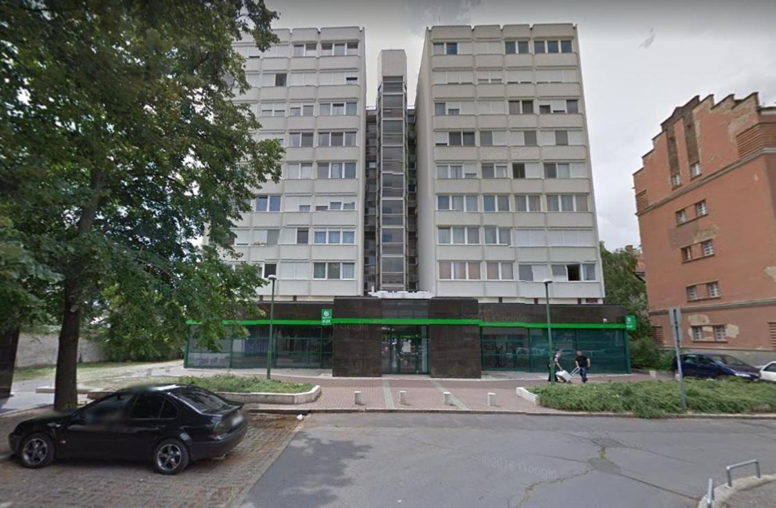 Ferienwohnung Center Piac Aparman Debrecen Exterior foto